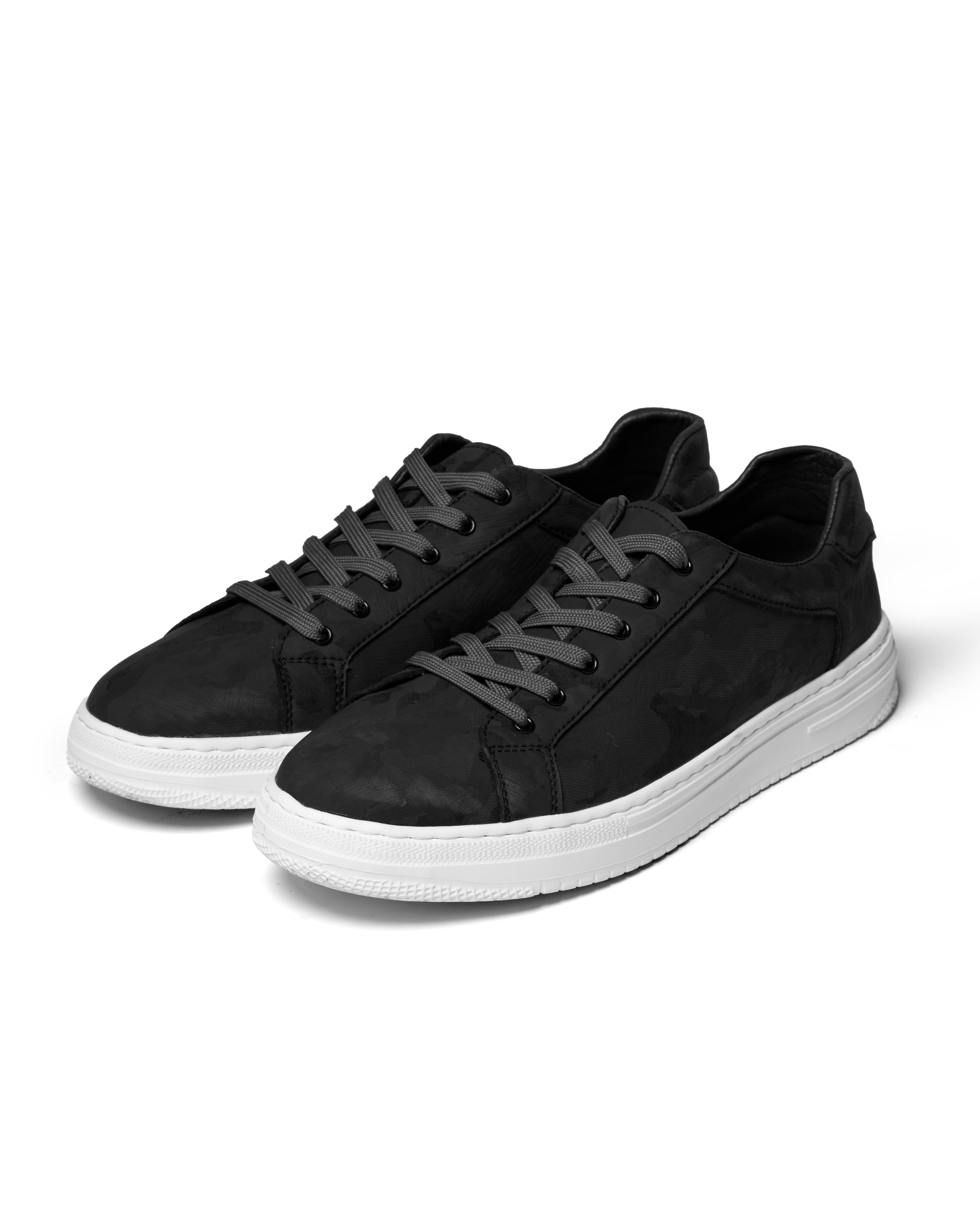 Ethan | Men's Classic Low Top Lace Sneakers